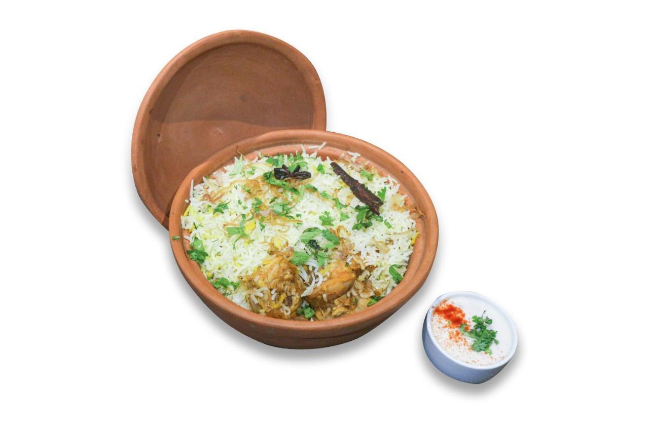 Grand Mookambika 호텔 나비뭄바이 외부 사진